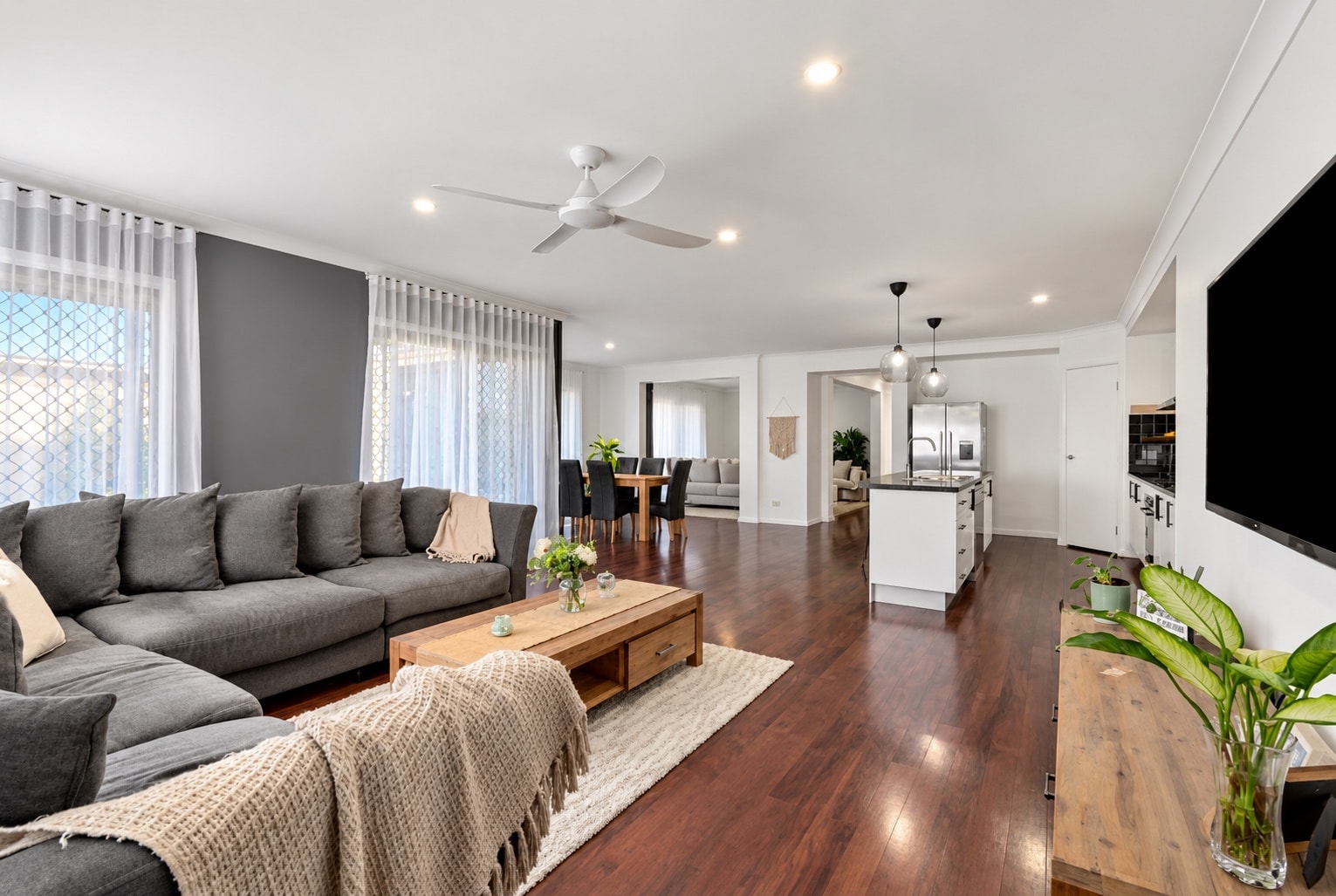 48 Mossman Way photo 4